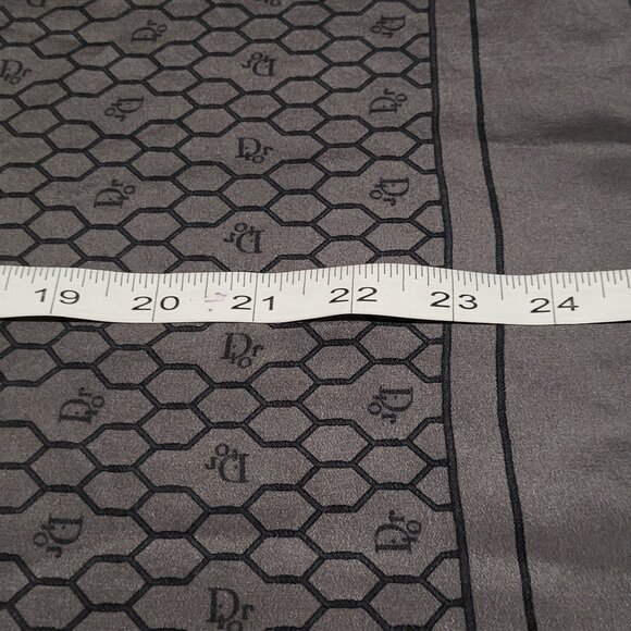 Dior Honeycomb Square Scarf - Picture 4 of 4